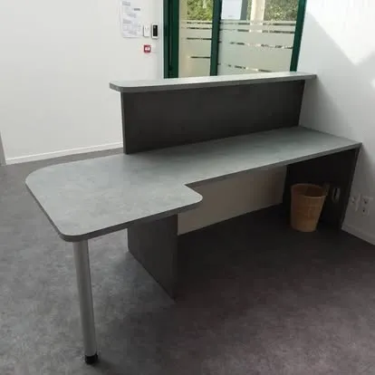 banque d'accueil bureau secrétariat cabinet médical