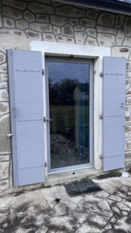 Volets battants aluminium thermolaqué