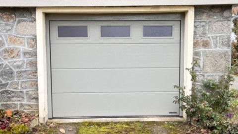 Porte garage Sectionnelle motorisée 